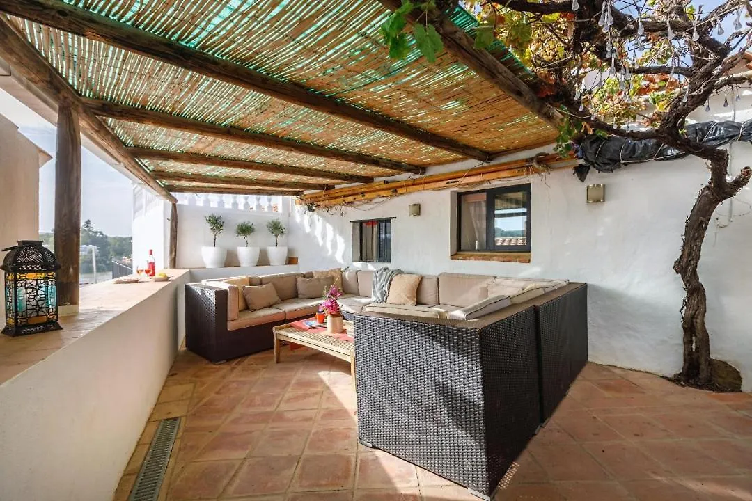 Casa Verde, Charming Village House, 4 Bedrooms Sanlucar De Guadiana Holiday home